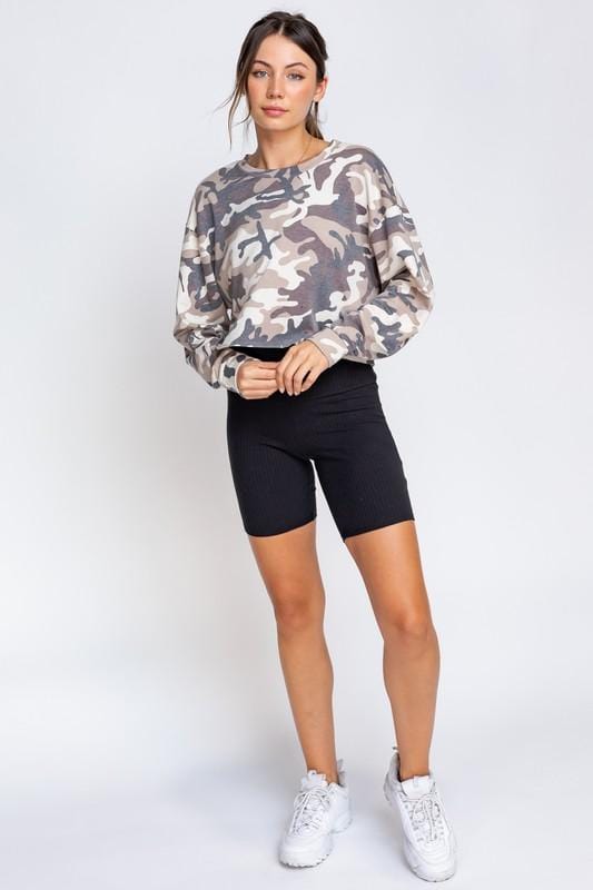 Camo Oversized Pullover - Lovely Brielle
