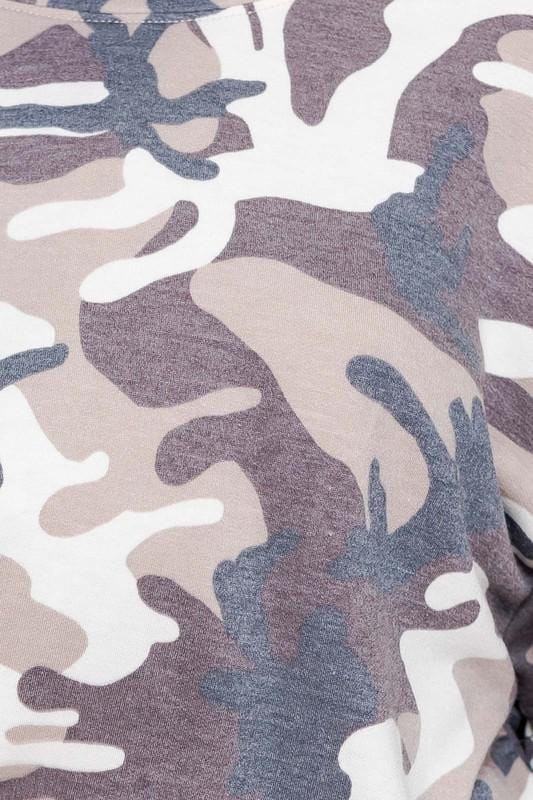 Camo Oversized Pullover - Lovely Brielle
