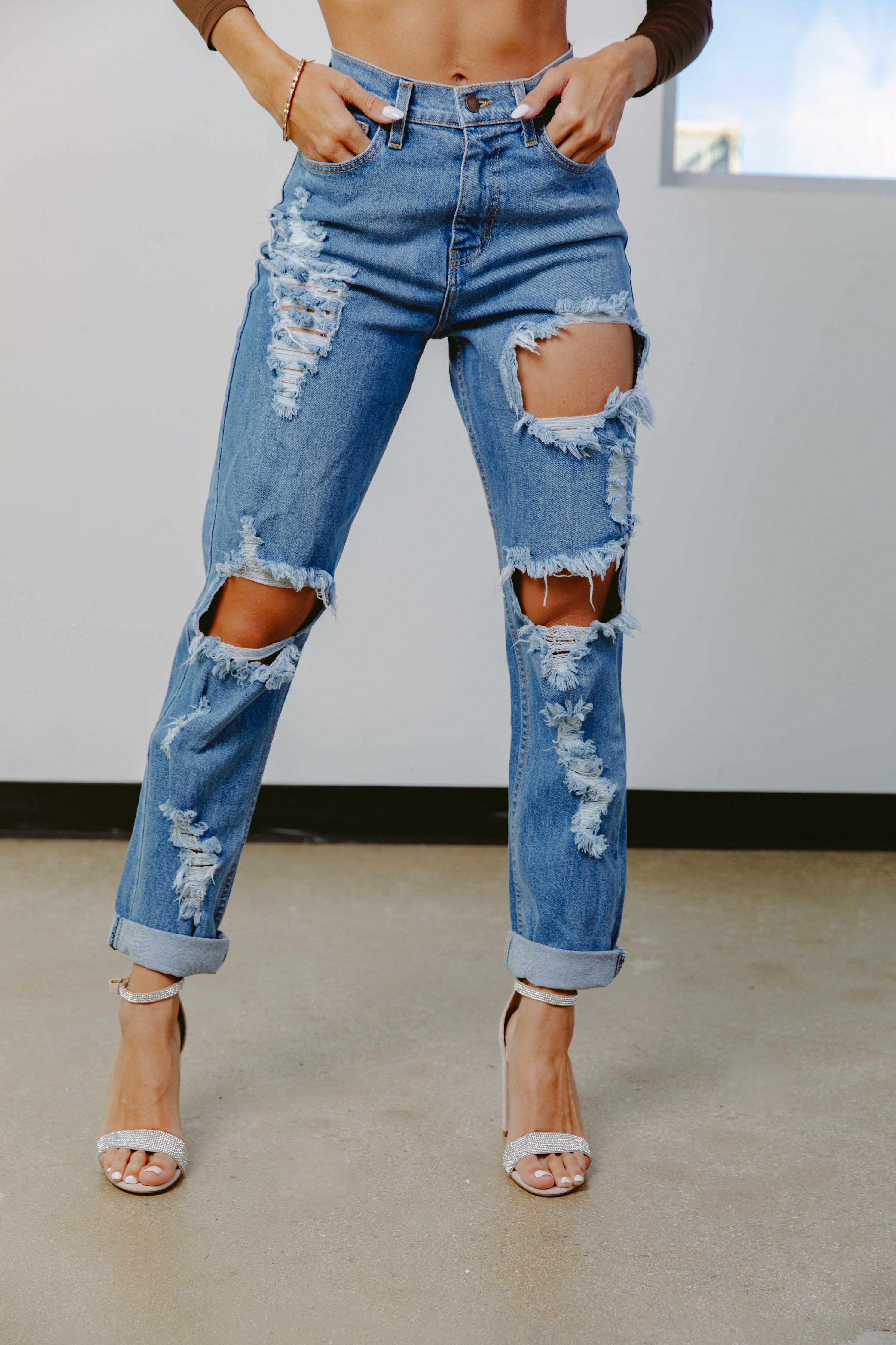 Donna Distressed Jeans - Lovely Brielle