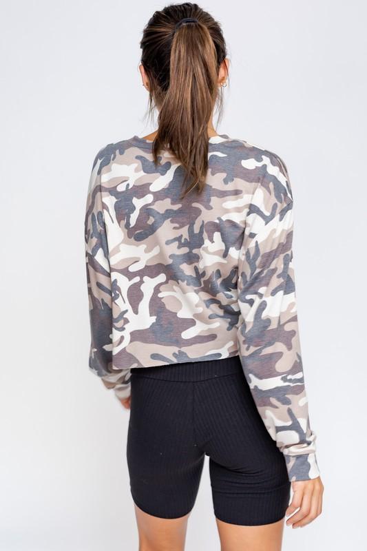Camo Oversized Pullover - Lovely Brielle
